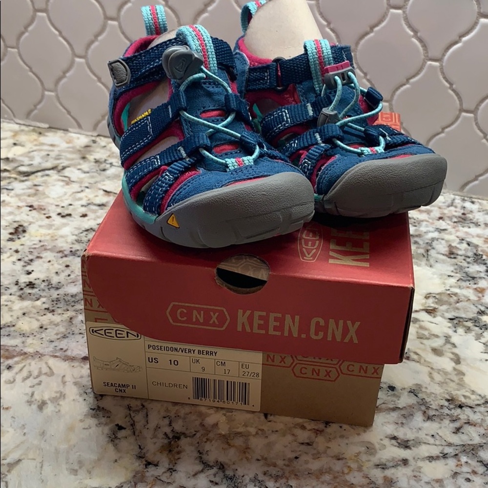 Keen Seacamp II- 10 toddler - poseidon/very berry